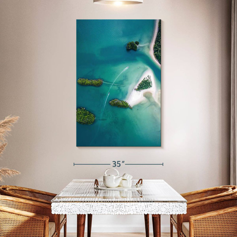 Gillard Tabanan Regency Journey, H 24 po x l 16 po
