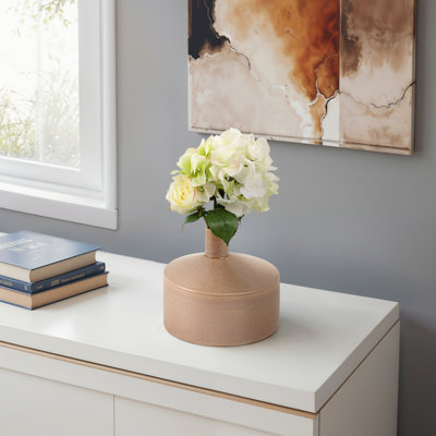 Ceramic Decorative Vase - Modern Minimalist Design for Contemporary Home Decor