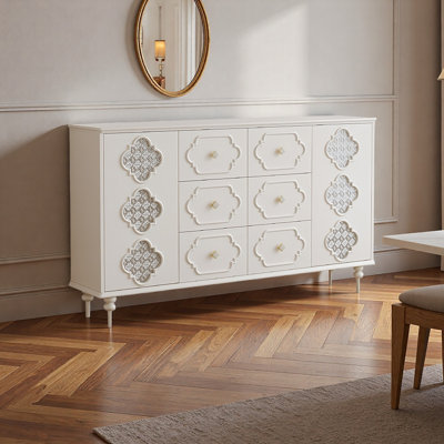 Buffet de style crème français