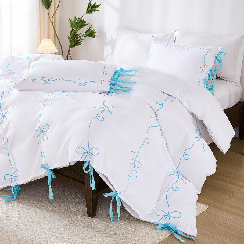 Ensemble de housse de couette blanc très grand avec nœuds papillons bleus, Housse de couette très grand et 2 taies d'oreille