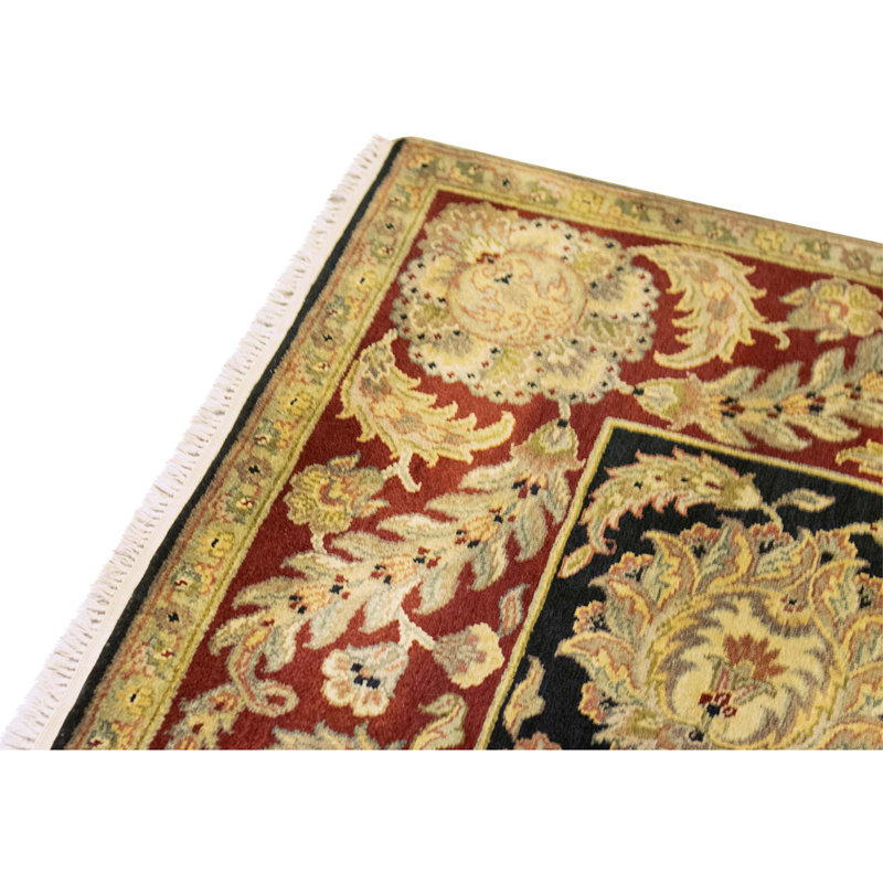 Tapis noir et rouge noué à la main de haute qualité