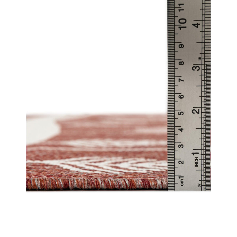 Le tapis Holiday Aisle® Kareema, Tapis de couloir 2 pi x 8 pi