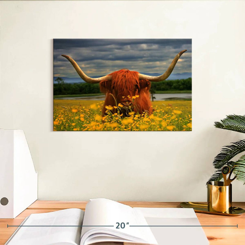 Brampt Floral Highland Cow, H 8 po x l 12 po