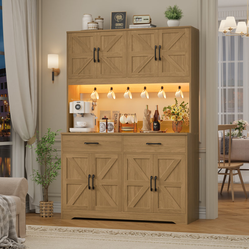 Garde-manger 71 po avec station de charge, lumière DEL, tablette à micro-ondes et crochets attachés, Brun
