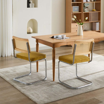 Ensemble de 2 chaises de salle à manger de style Mid-Century moderne, chaises d'appoint en velours avec dossier en canne naturelle et base en acier inoxydable chromé, chaises de cuisine rembourrées en rotin