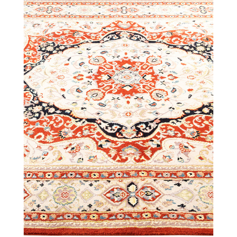 Classic One-of-a-Kind 4'7" X 7'7" Hand Knotted Area Rug
