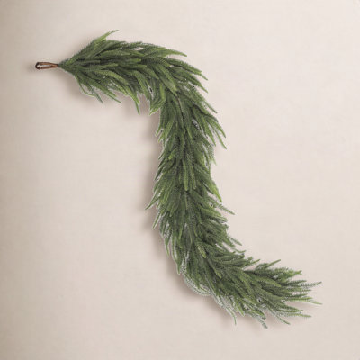 Norfolk Pine Christmas Garland