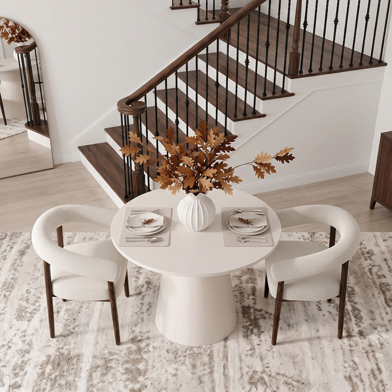Ensemble de table de salle à manger 35 "à piédestal rond avec fauteuils capitonnés