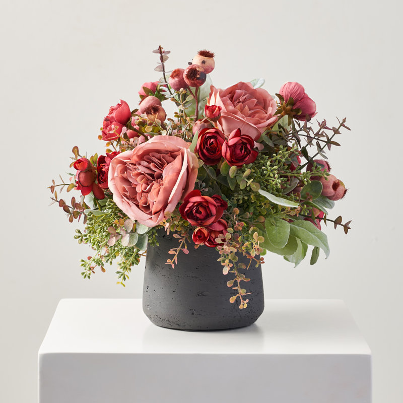 Ranunculus Floral Arrangements in Pot