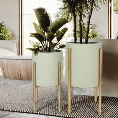 Katelynd Handmade Metal Pot Planter