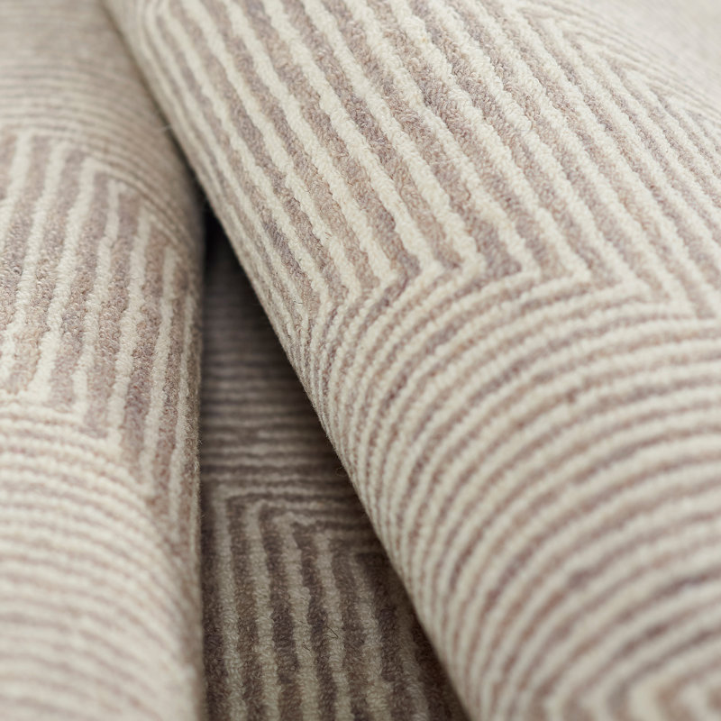 Wheaton Wool Chevron Area Rug in Taupe, Rectangle 2' x 3'