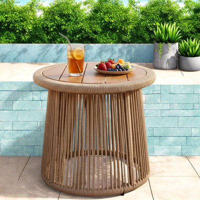 Tables de patio sans assemblage, dessus en bois d'acacia, tressage moderne en corde pour terrasse.
