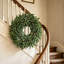 Couronne de 20 po olive pour décoration de porte d'entrée - Couronne de printemps et d'été avec base en fausse vigne - Décoration de porte de campagne rustique