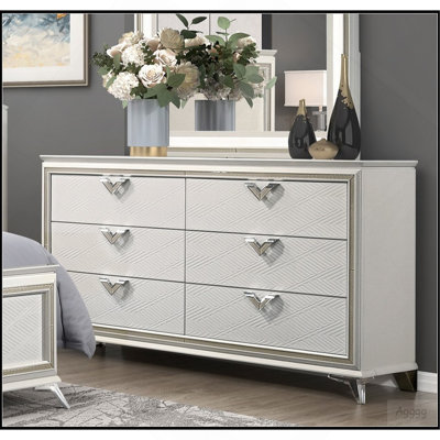 Antique White Finish Dresser of 6 Drawers Modern Luxury Bedroom Furniture 1pc