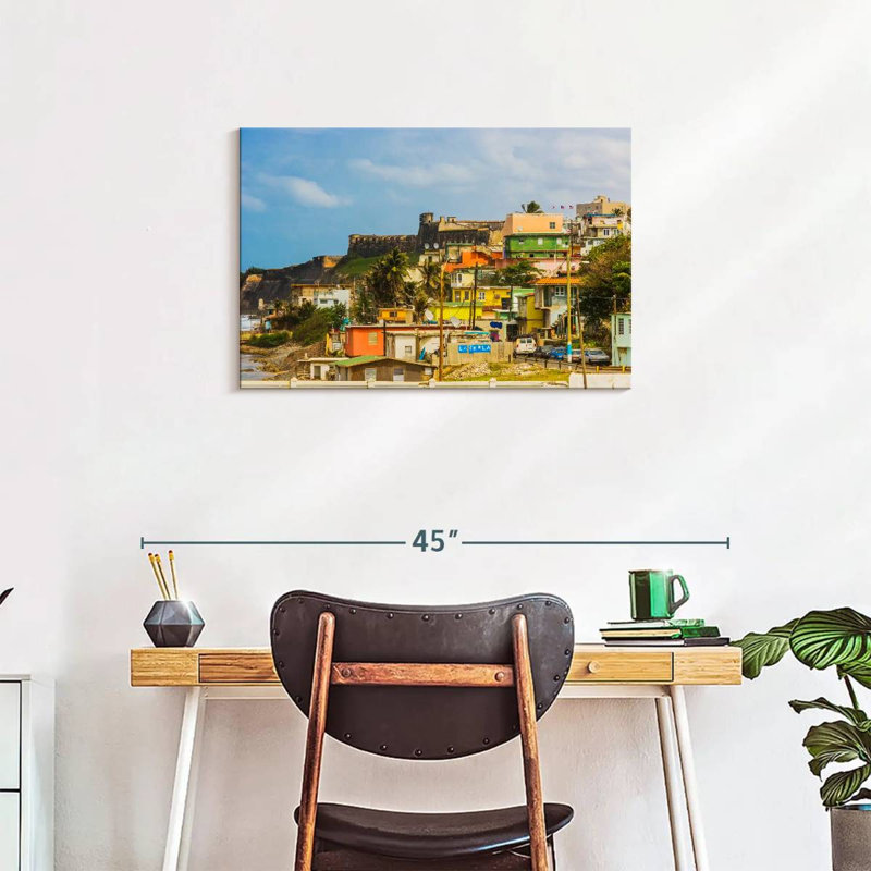 Rorry La Perla Residences, 20" H x 30" W
