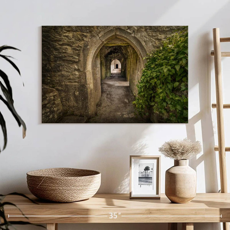 Lilie Muckross Abbey Arches, H 16 po x l 24 po