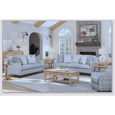 Table de bout décorative avec finition cajou et placages d'hickory durables, parfait pour ajouter une touche d'élégance à n'importe quelle pièce.