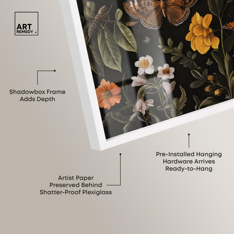 «Winged visiteurs I», reproduction botanique par Art Remedy, H 16 po x l 11 po, Blanc