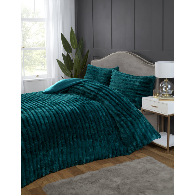 Aliyat Polyester Bedding with Pillowcases Included, Racing Green