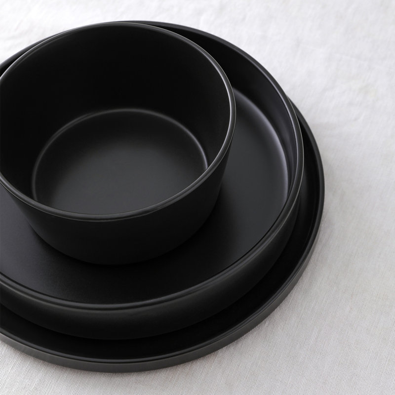 Black Ceramic Minimalist 24-Piece Dinnerware Set