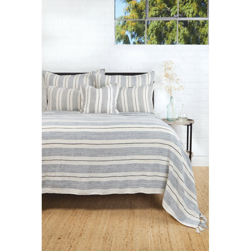 Laguna Knitted Blanket, Gray/Natural, Queen