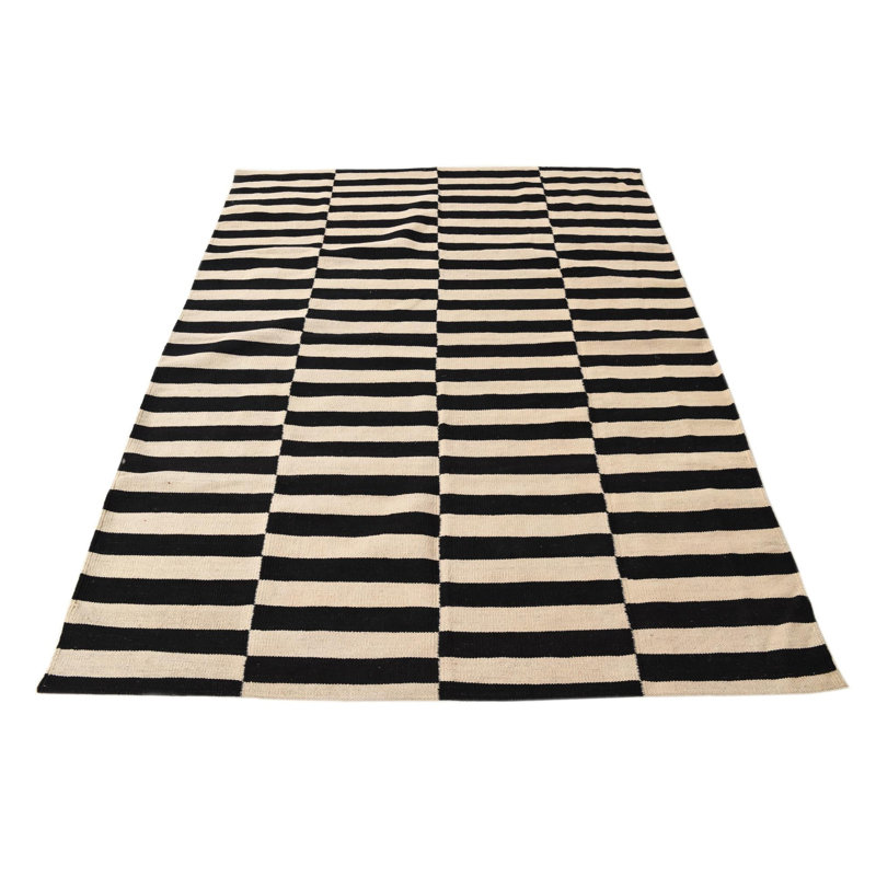 Tapis noir et blanc Orta