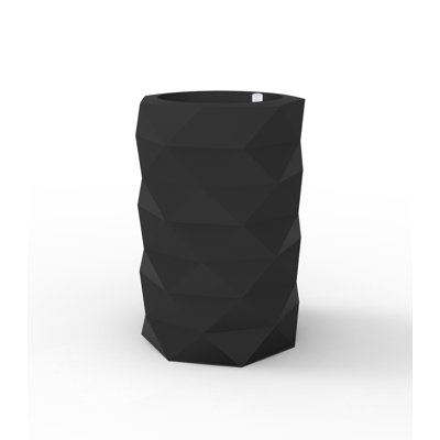 Marquis Resin Pot Planter