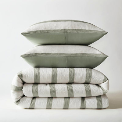 Full/queen -dyed Striped Comforter With Subtle Crinkled Texture, Lightweight Fill, And Smooth Microfiber. Coastal Bedroom Aesthetic 3 Bedding Comforter, Pillow Shams, . Elevate Your Sleep Experience
