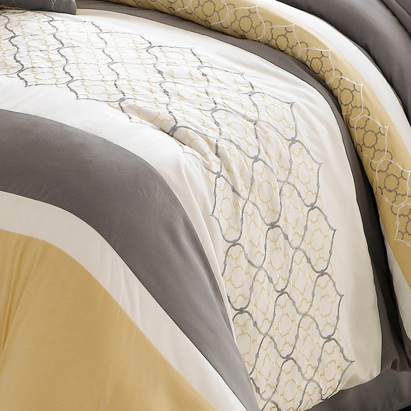 Turin Crinkle, Queen Comforter + 6 Additional Pieces, Yellow/White