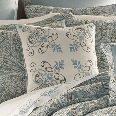 Coussin décoratif carré 18 po Garrison