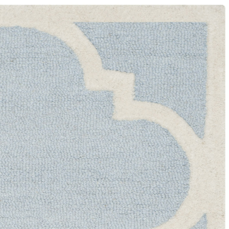 Light Blue and Ivory Hand-Tufted Wool Geometric Rug 4' x 6'