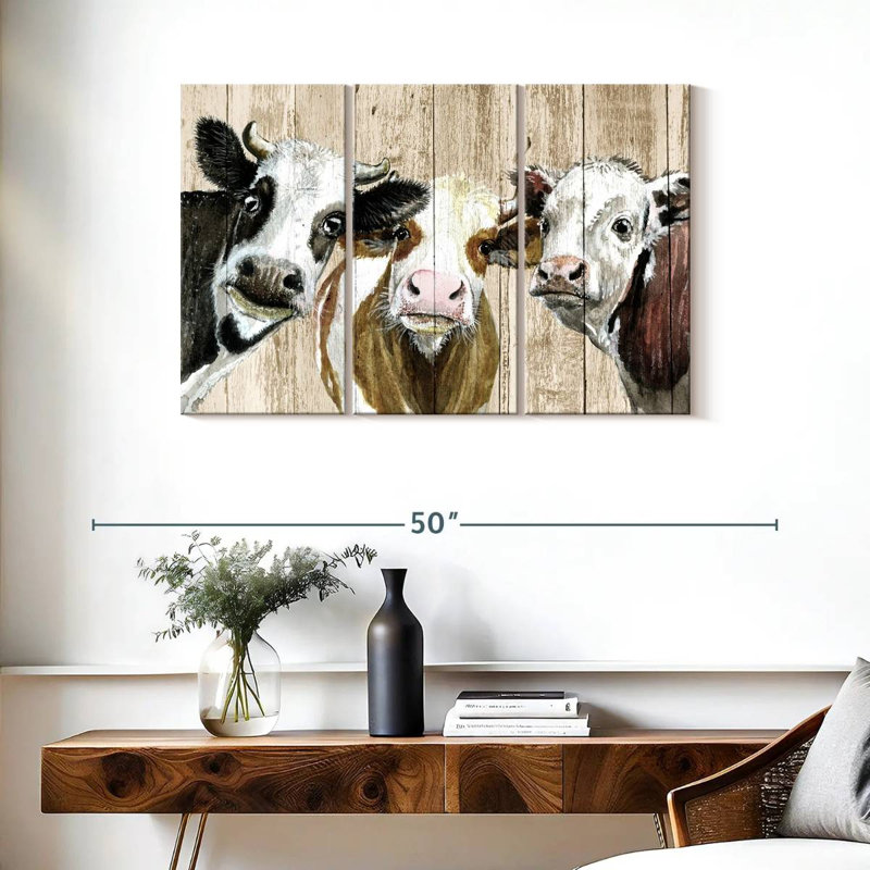 Curieux vaches sur bois, H 24 po x l 38 po