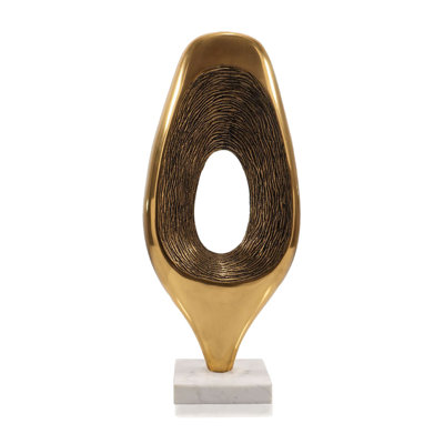 Mirilla Alta Tall Peep Through Sculpture