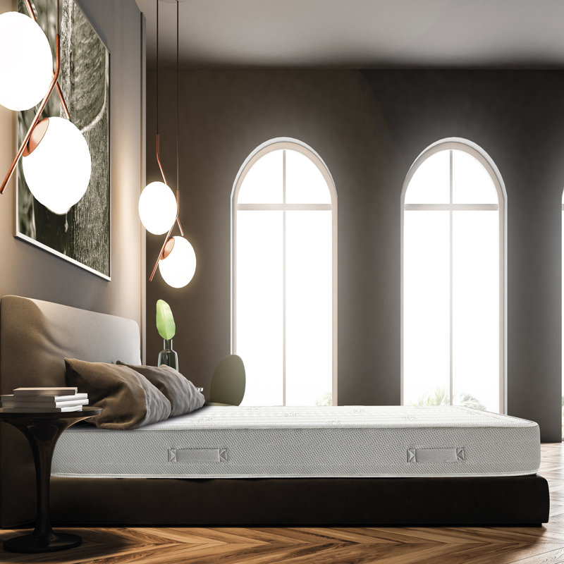 Isabel 9.5'' Medium Memory Foam Mattress, King