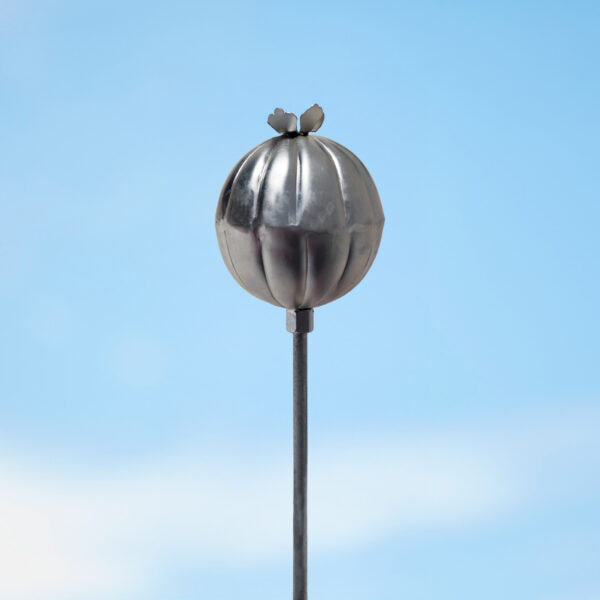 Iron Garden Statue, Silver