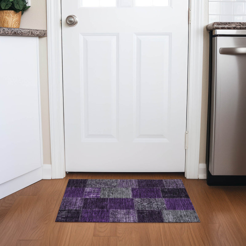 Washable Patchwork Indoor / Outdoor Rug, Rectangle 1'8" x 2'6"