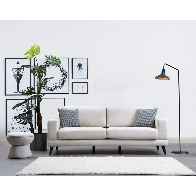 Luxueux canapé-lit 3 places, revêtement beige, 82,7 po x 35,4 po x 33,5 po | Structure en bois de hêtre et en bois aggloméré, tissu 100% polyester, mousse 28 pte, dossier pivotant, 2 coussins inclus | Parfait pour les salons modernes et les chambres d'amis