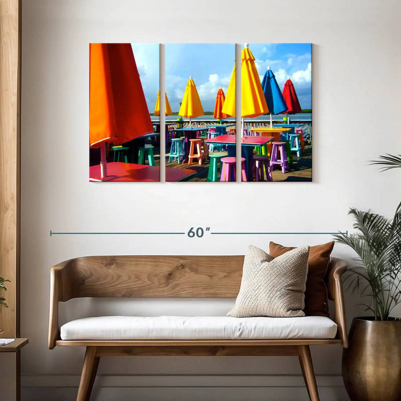 Nicci Coast Cafe, 28" H x 45" W