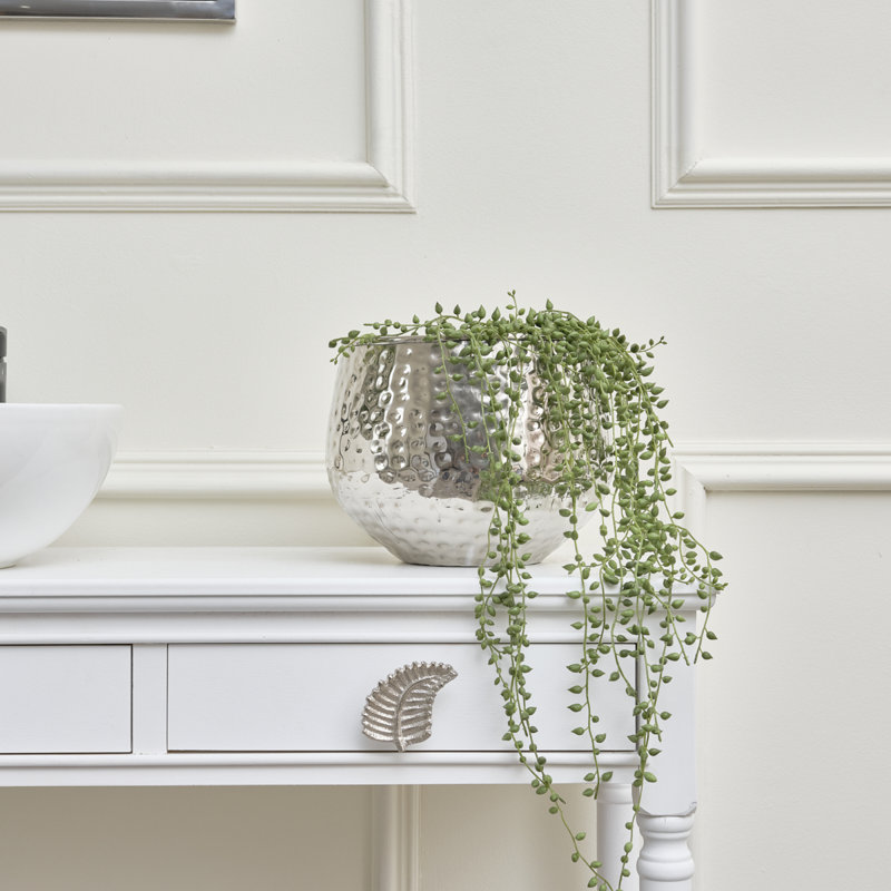 Santorella Metal Pot Planter