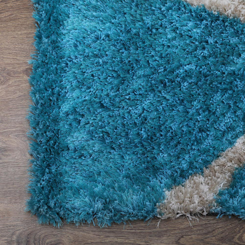 Tapis en polyester à poils longs touffeté à la main Akyrie, Rectangle de 10 pi x 14 pi