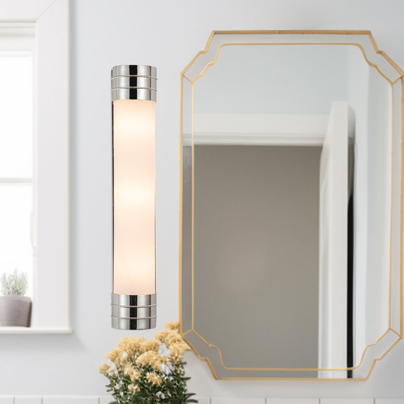 Applique murale pour salle de bain 3 lumières Willard, Nickel poli, Opale mat