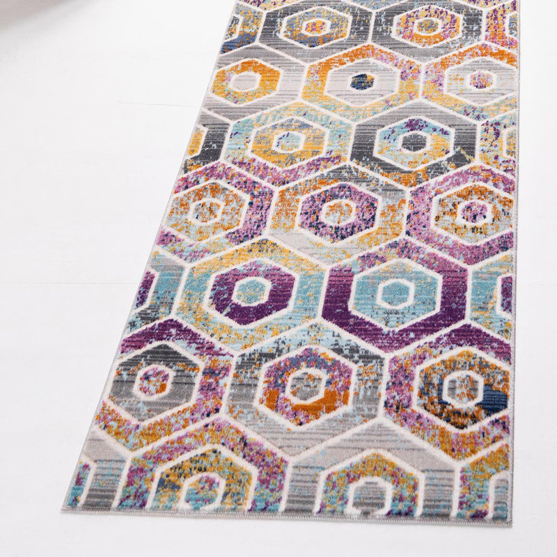 Geometric Indoor Rug, Runner 2' x 5'11"