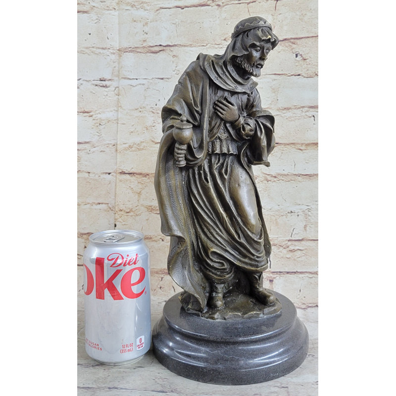 Figurines et sculptures Zaheen