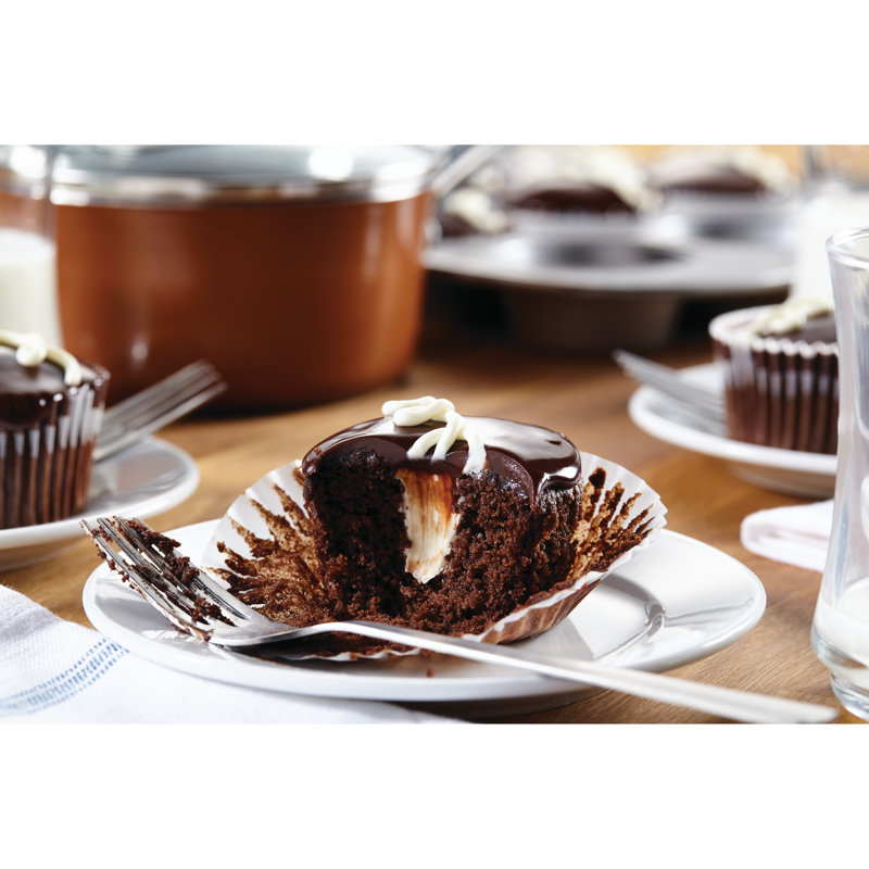 Farberware Bakeware Nonstick Muffin Pan / Cupcake Pan, 12-Cup, 1.25'' H x 15.25'' W x 10.5'' D