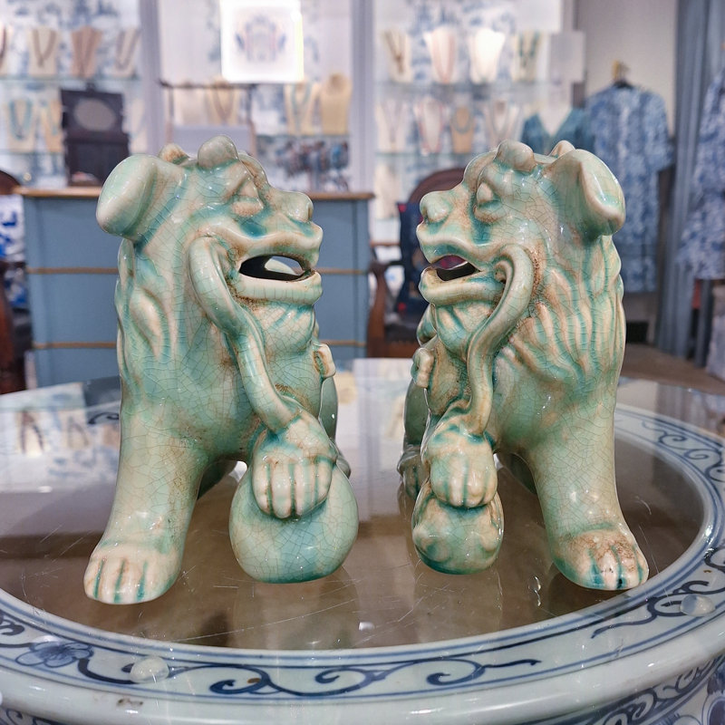 Porcelain Foo Dogs Pair