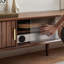 Meuble télé en bois de noyer noir-107393777