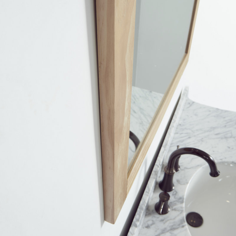 Miroir de salle de bain mural Karamfila, Pin patiné, 39,4 po x 31,5 po