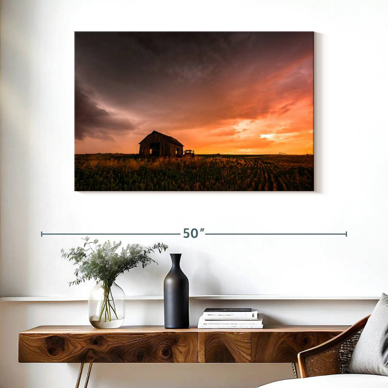 Lilie Barn And Oklahoma Sunset
