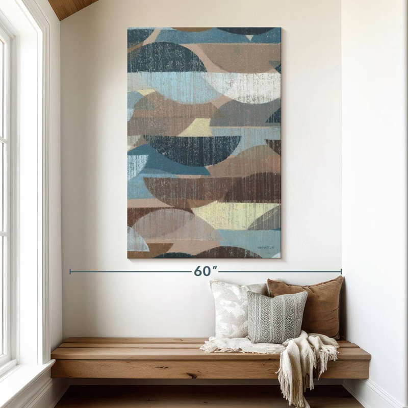 Avery Voyager, 51" H x 34" W