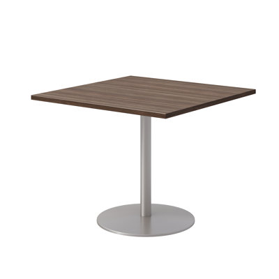 Table de salle à manger à hauteur de bar